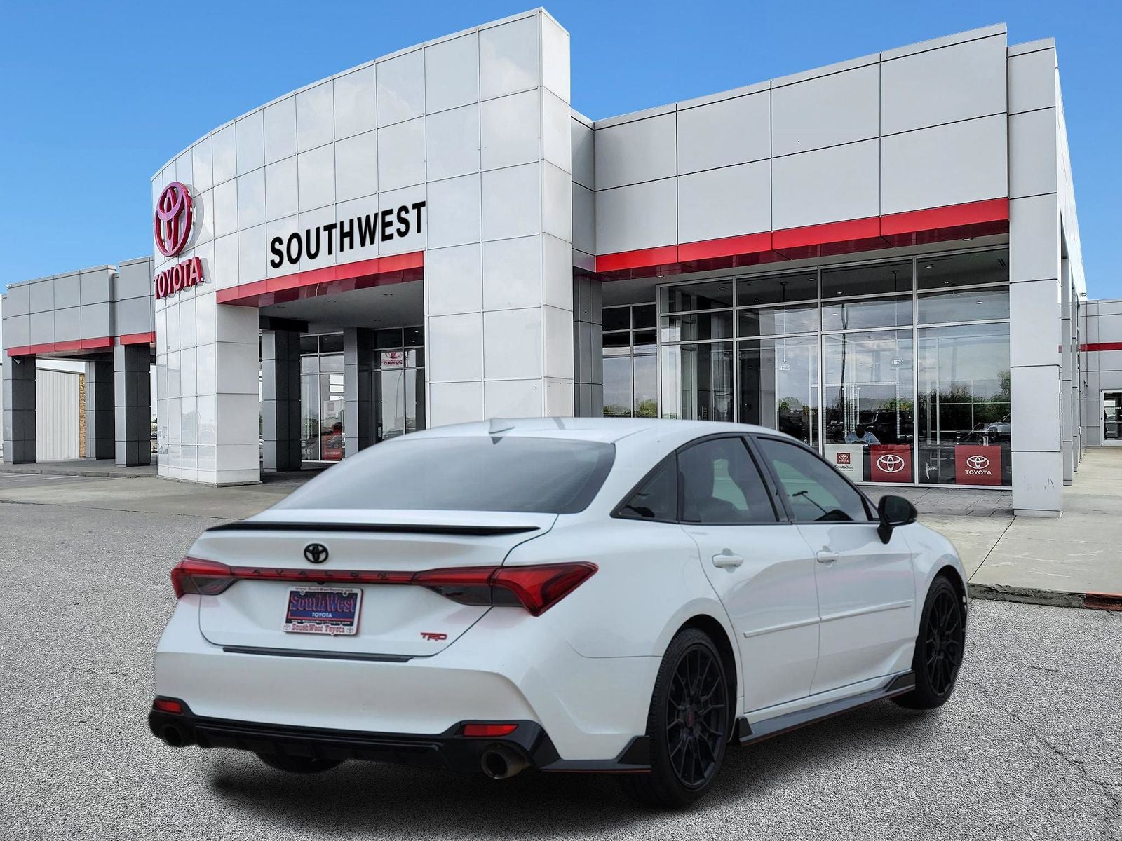 2020 Toyota Avalon TRD