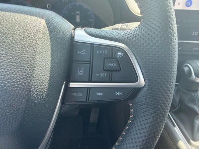 2025 Toyota Sienna Woodland Edition 7 Passenger