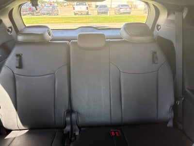 2025 Toyota Sienna Woodland Edition 7 Passenger