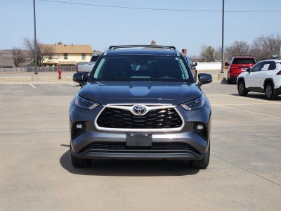 2024 Toyota Highlander XLE