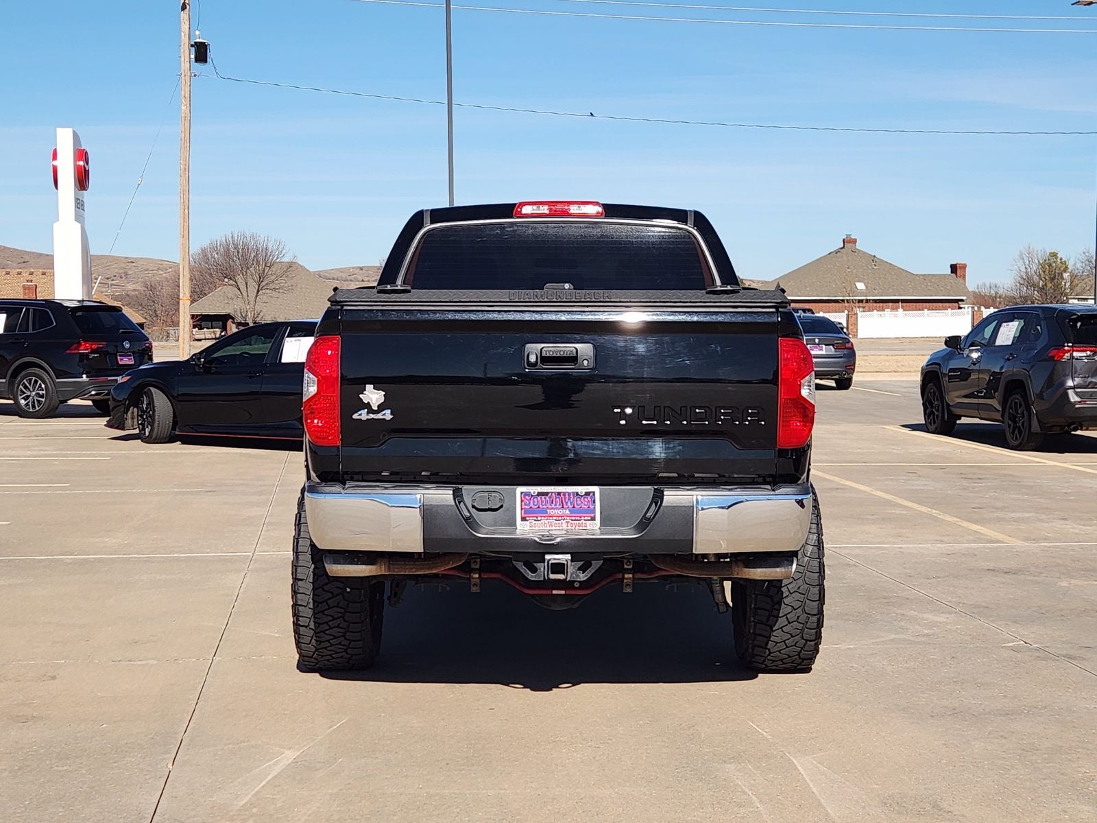 2017 Toyota Tundra SR5
