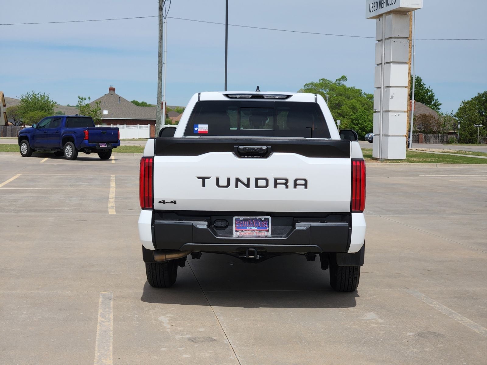 2025 Toyota Tundra SR