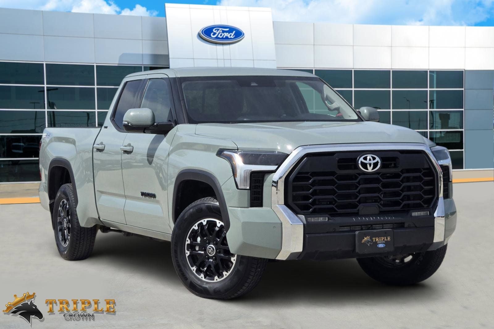 2022 Toyota Tundra SR5