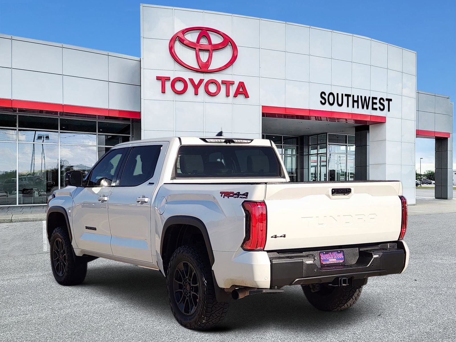 2024 Toyota Tundra Hybrid Limited