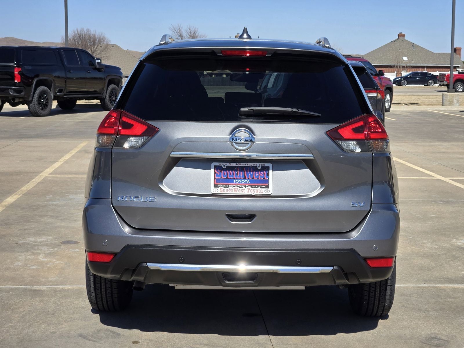 2020 Nissan Rogue SV