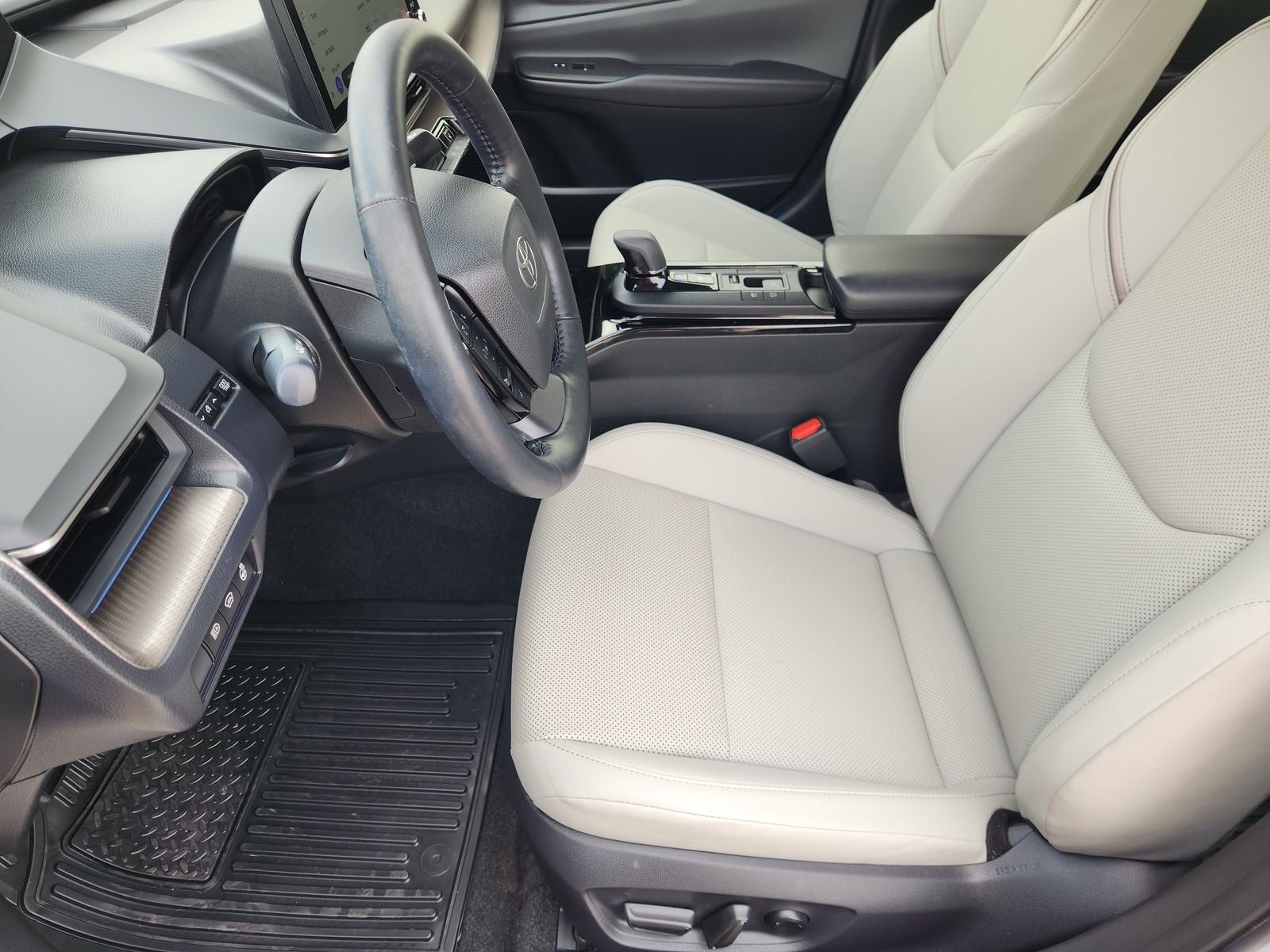 2024 Toyota Prius XLE