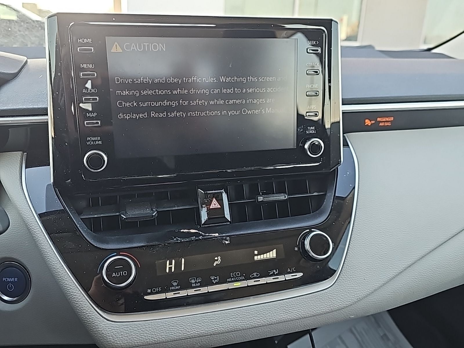 2020 Toyota Corolla Hybrid LE