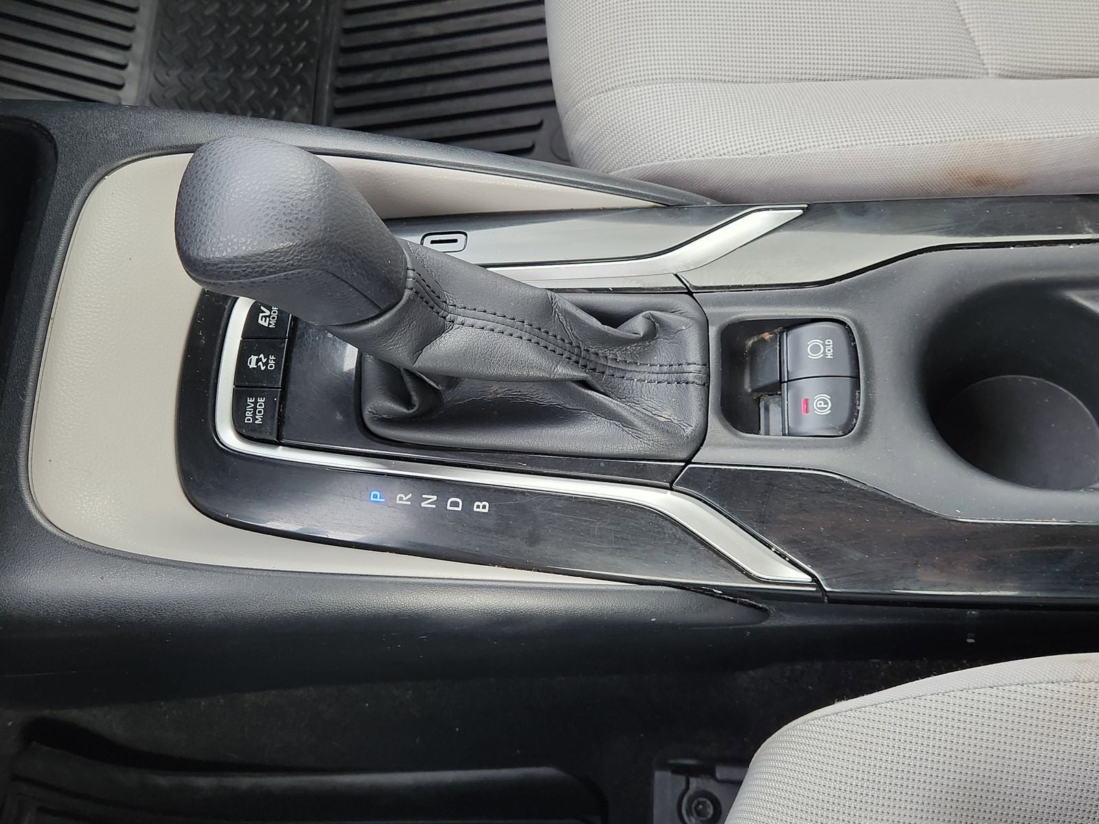 2020 Toyota Corolla Hybrid LE