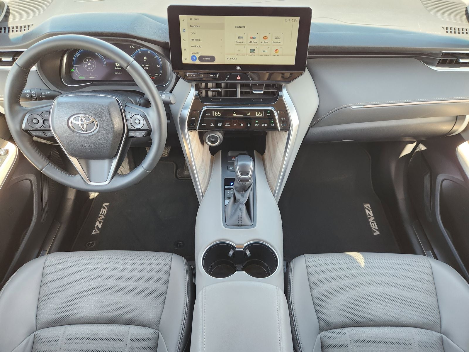2024 Toyota Venza Limited
