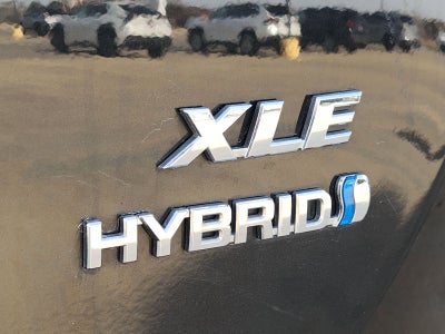 2018 Toyota RAV4 Hybrid XLE