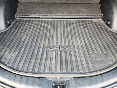 2018 Toyota RAV4 Hybrid XLE