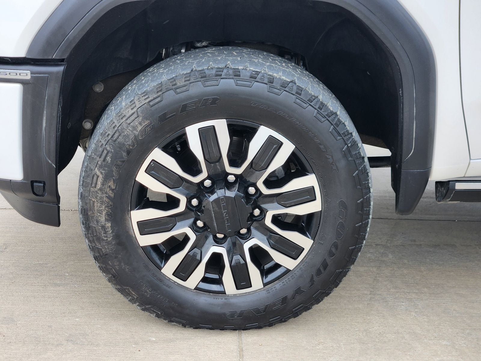 2025 GMC Sierra 2500HD Denali Ultimate