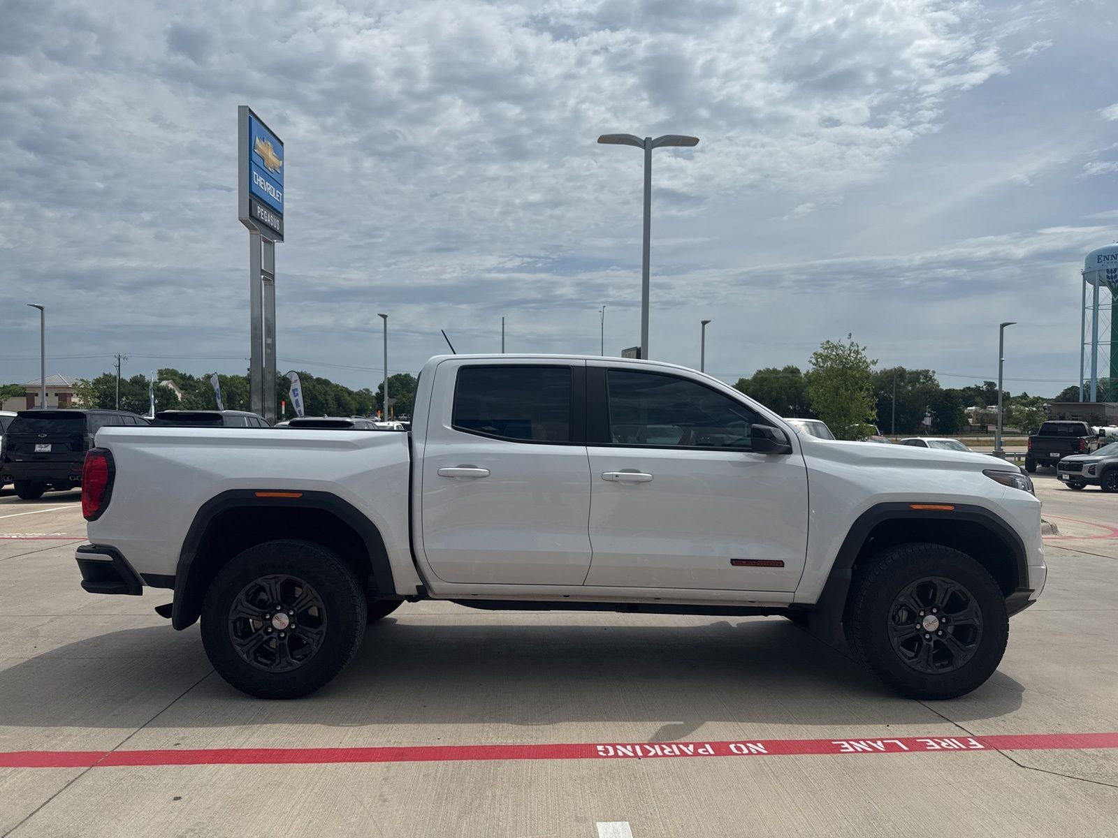 2024 GMC Canyon Elevation