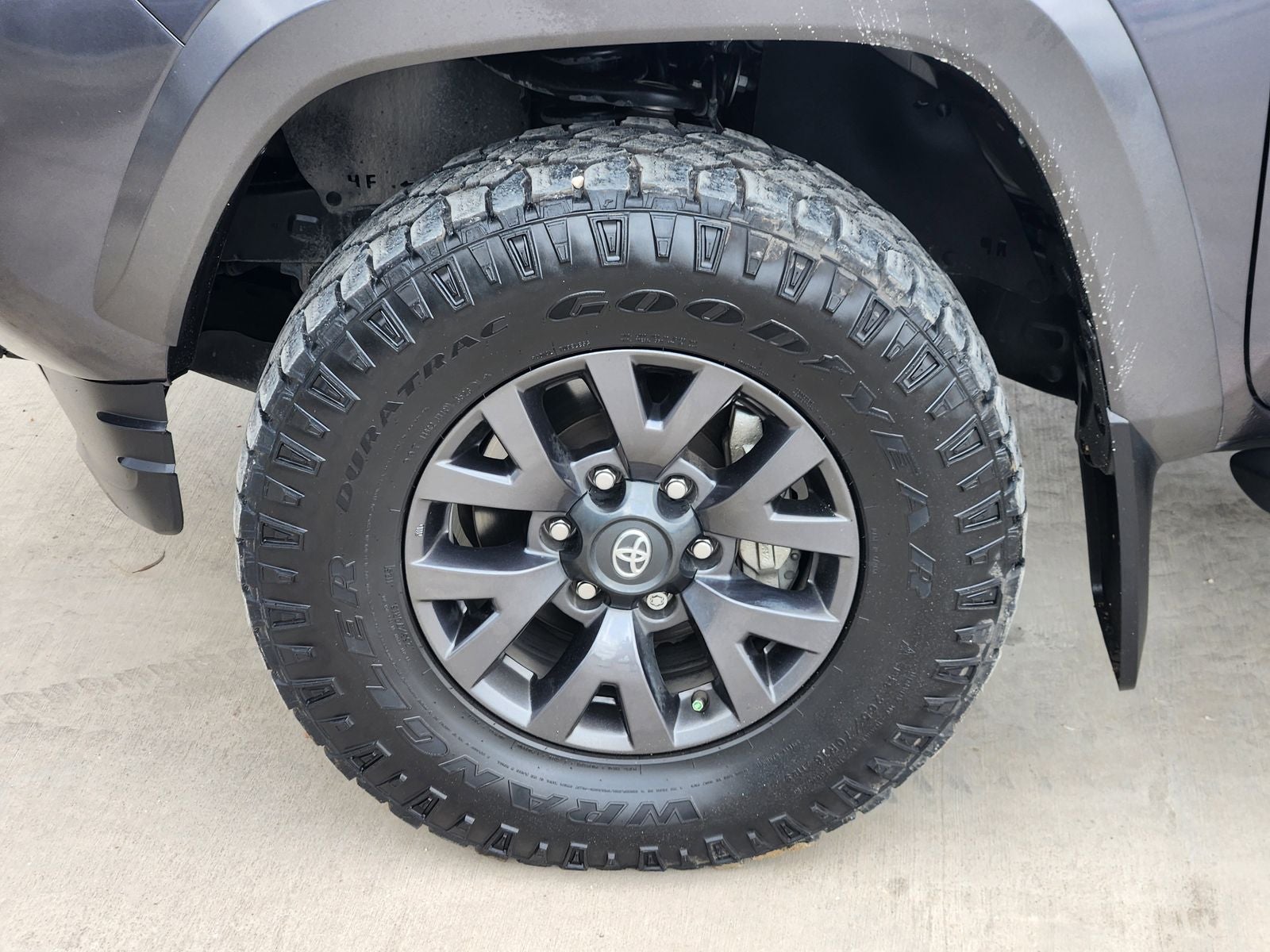 2023 Toyota Tacoma SR5 V6