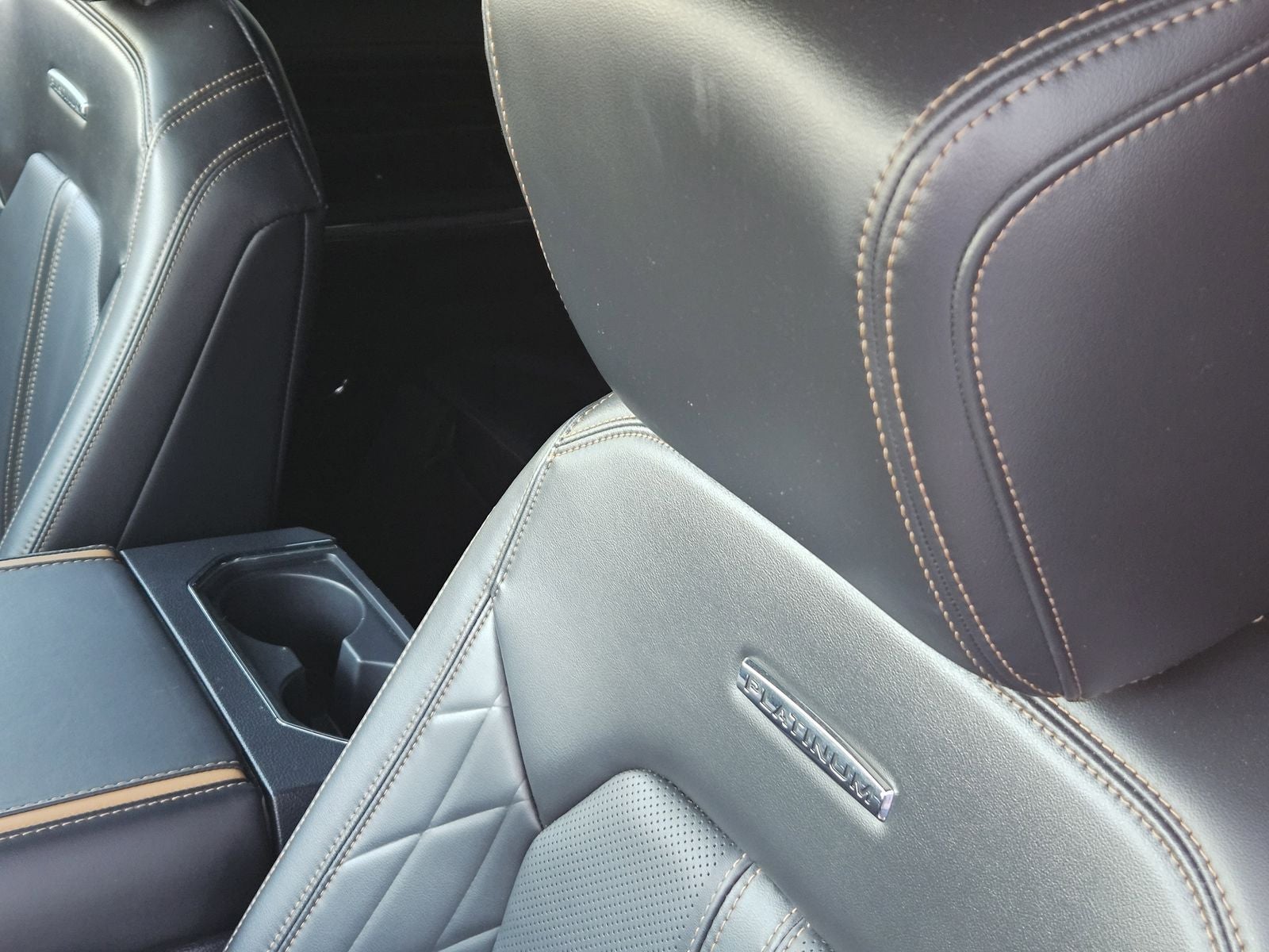 2024 Ford Expedition Platinum