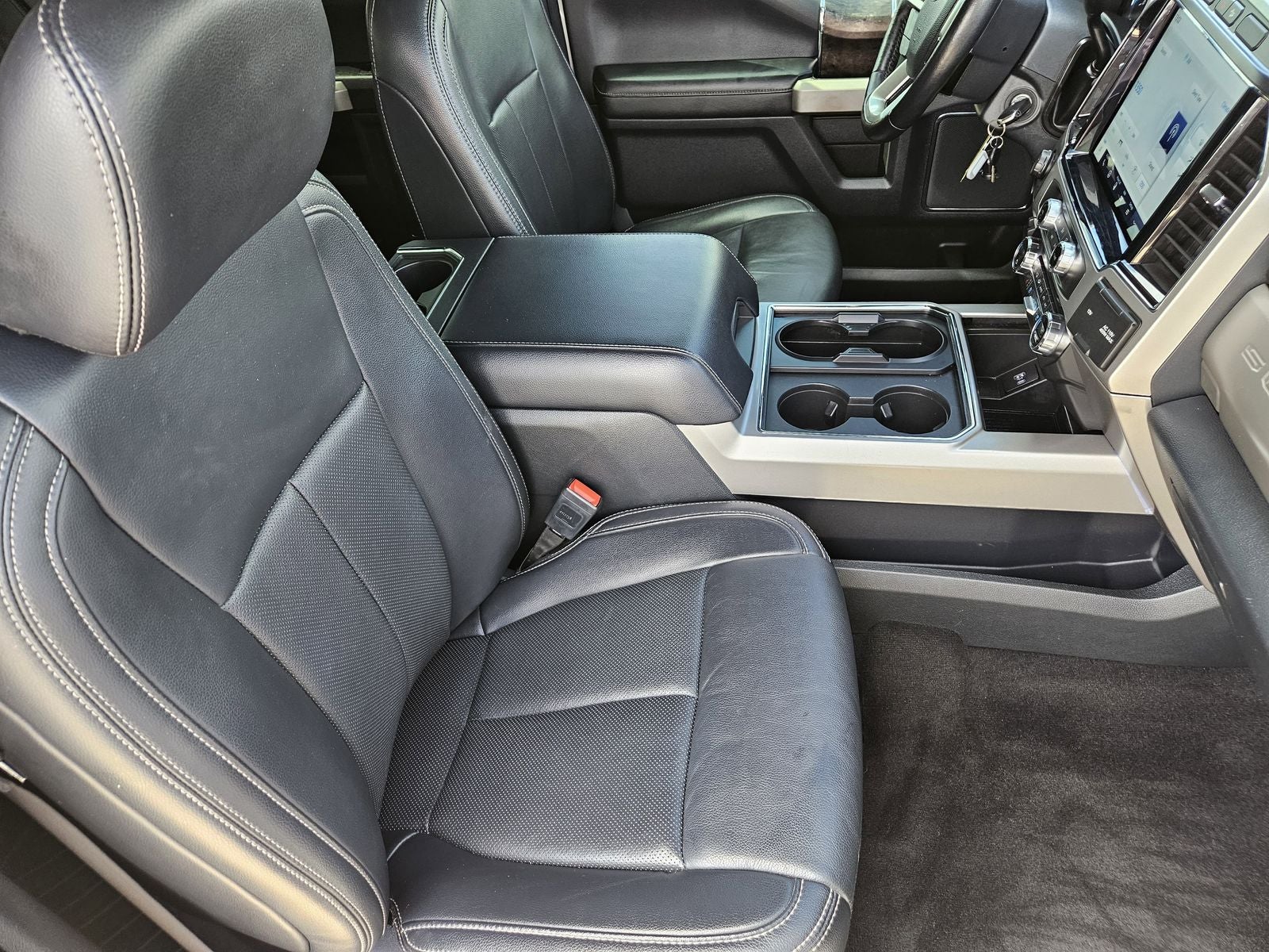 2022 Ford F-250SD Lariat