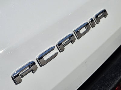 2025 GMC Acadia Elevation