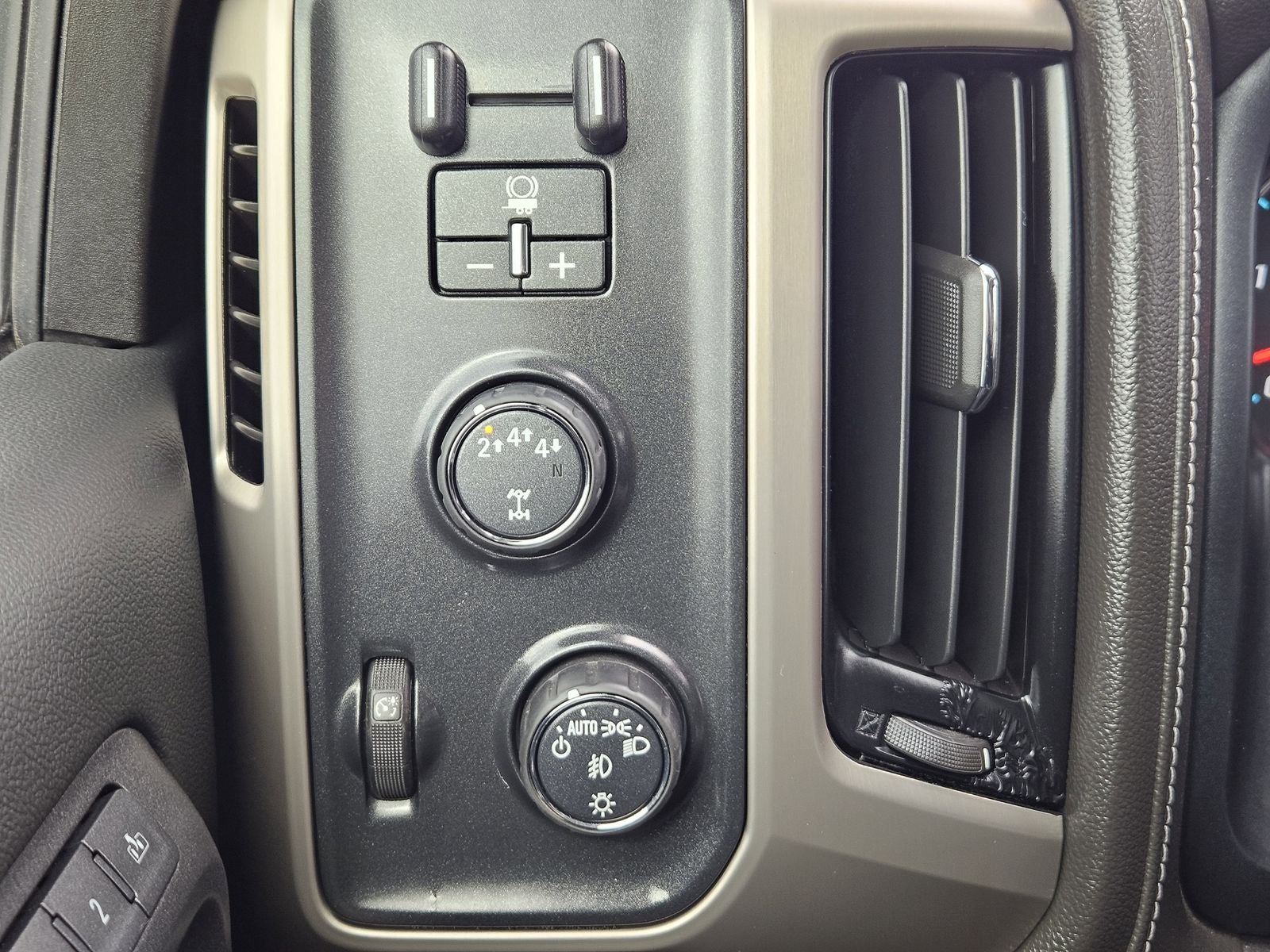 2018 GMC Sierra 3500HD Denali