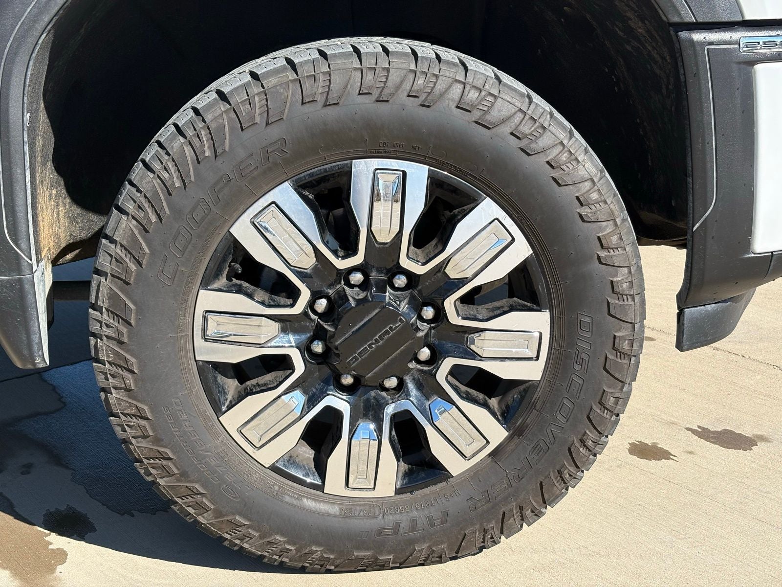 2024 GMC Sierra 2500HD Denali