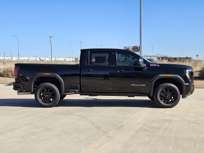 2025 GMC Sierra 2500HD AT4