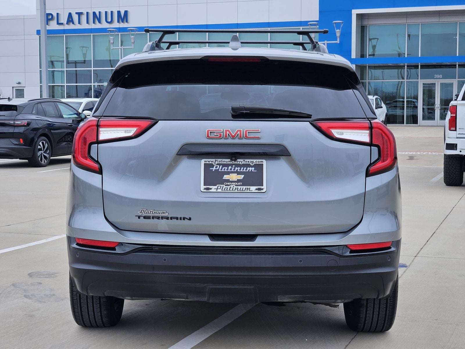 2023 GMC Terrain SLT