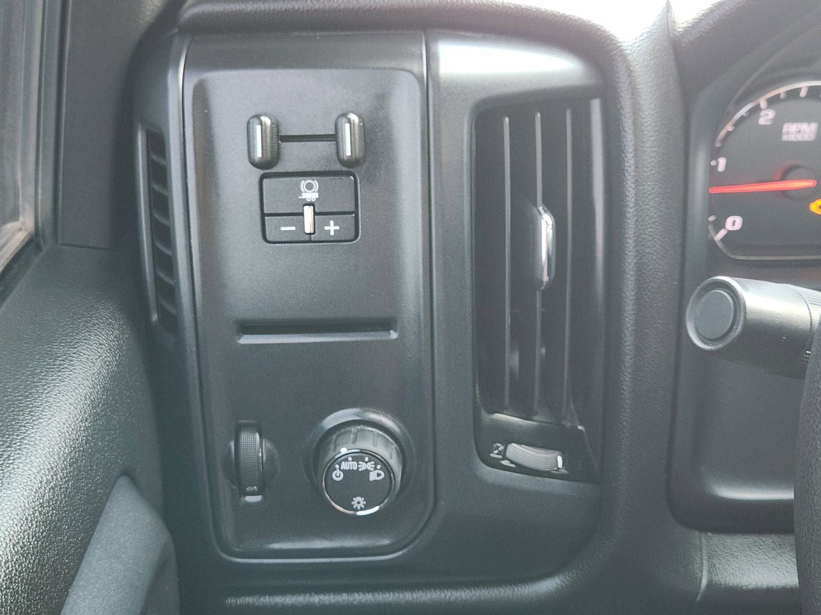 2019 Chevrolet Silverado 5500HD Work Truck