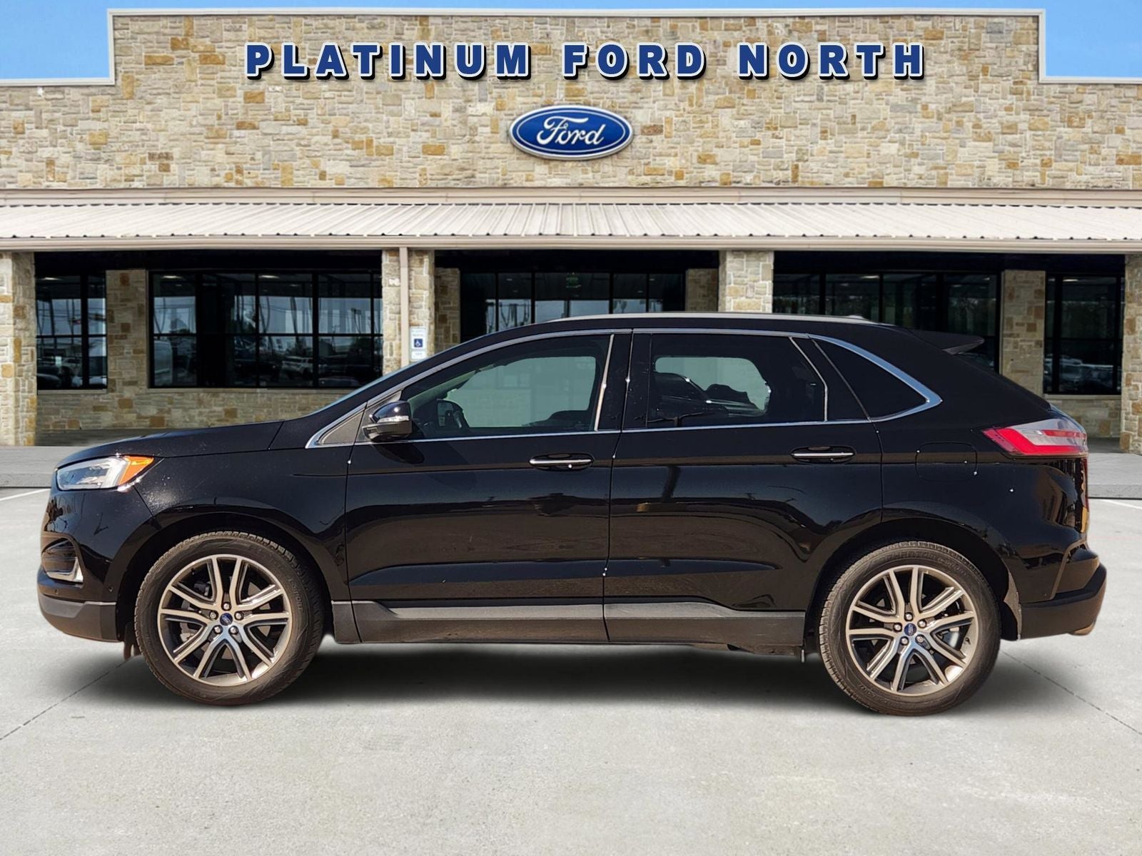 2021 Ford Edge Titanium