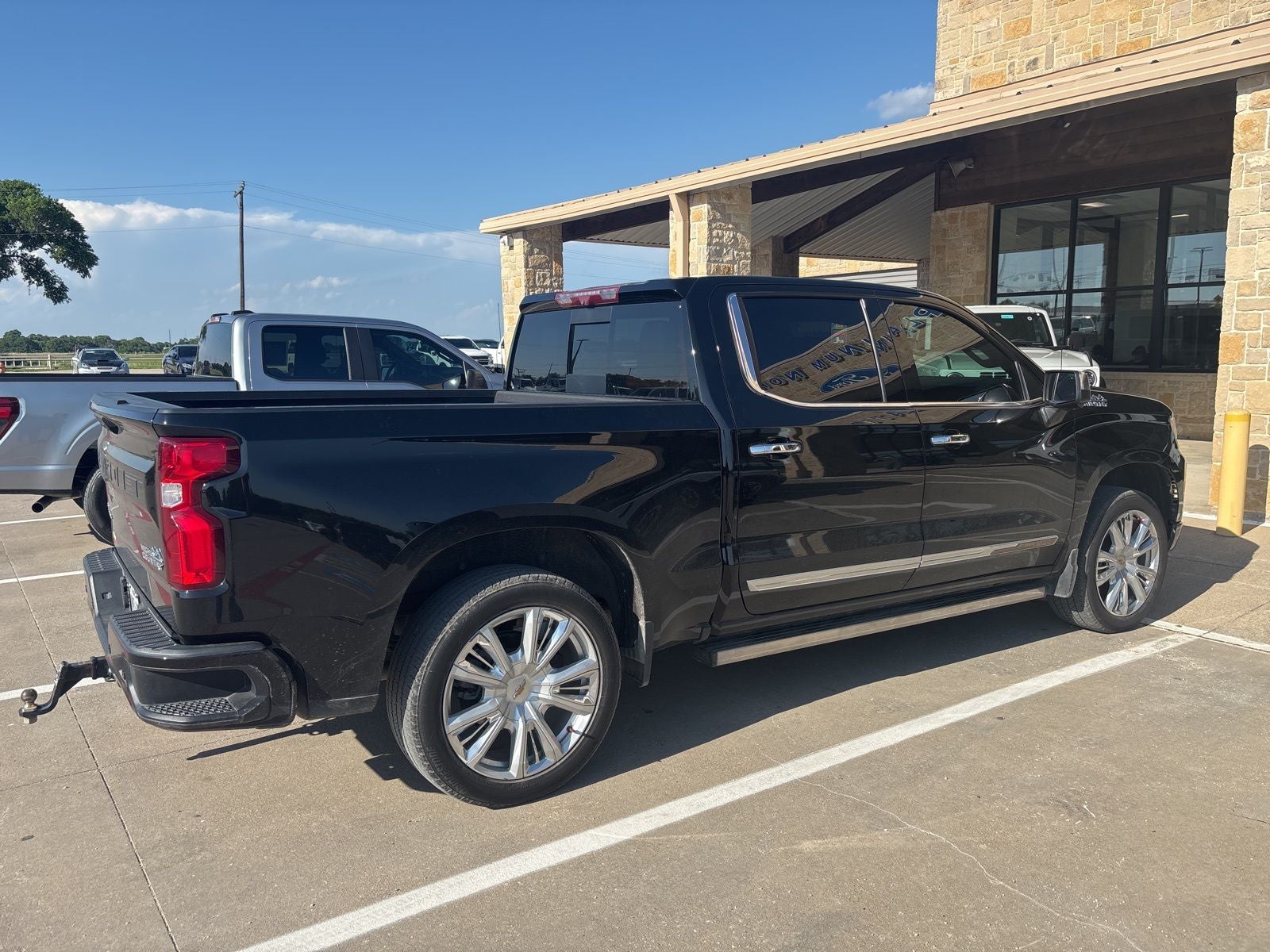 2022 Chevrolet Silverado 1500 High Country