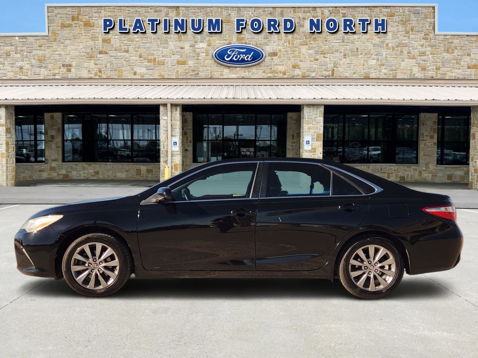 2016 Toyota Camry XLE