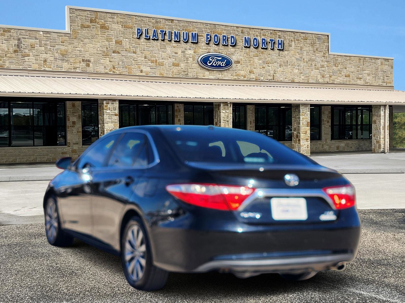 2016 Toyota Camry XLE