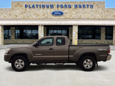 2015 Toyota Tacoma Base