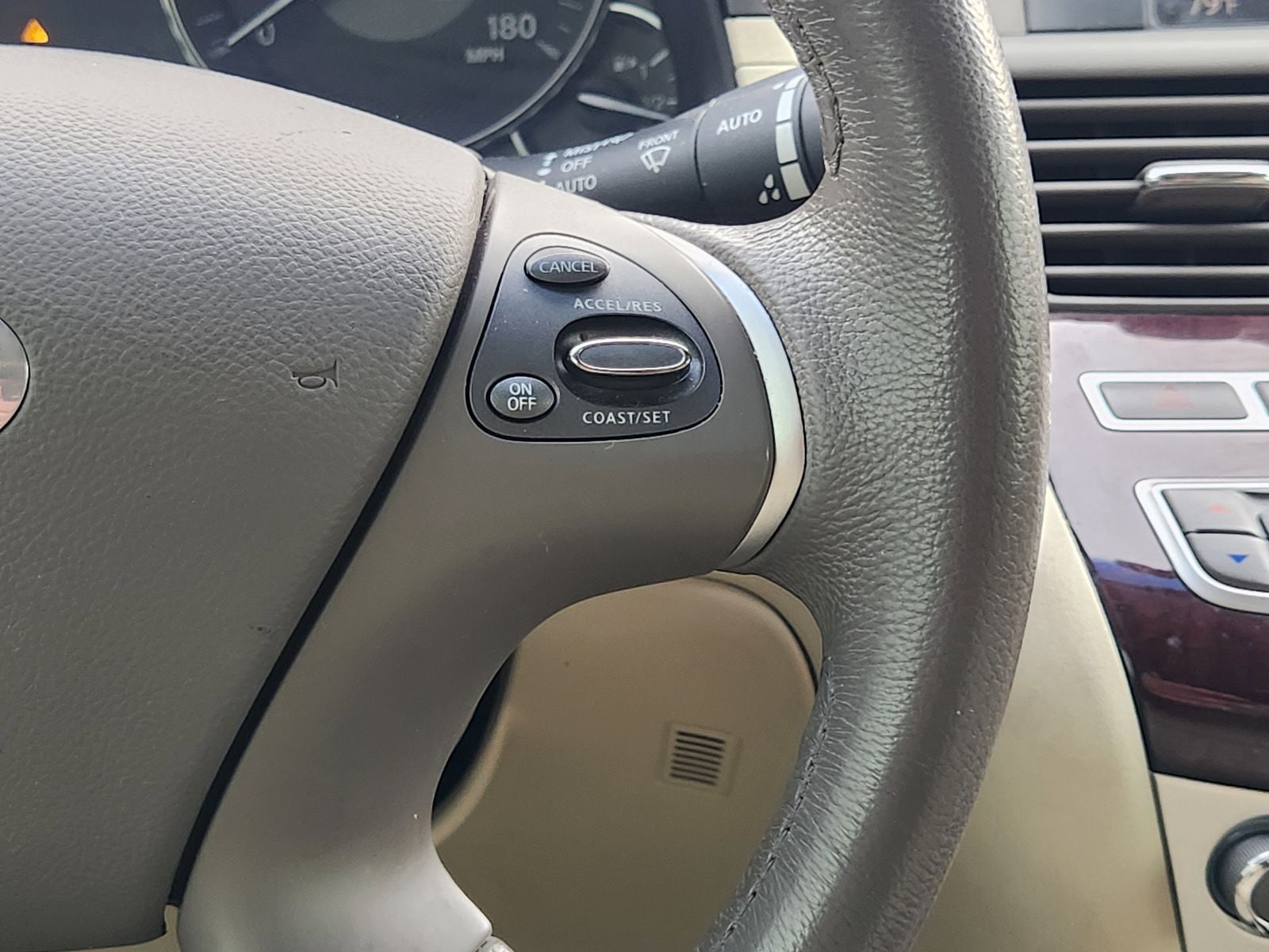 2018 INFINITI Q70L 3.7