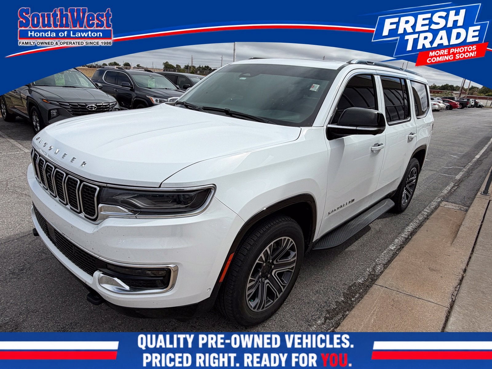 2023 Jeep Wagoneer Base