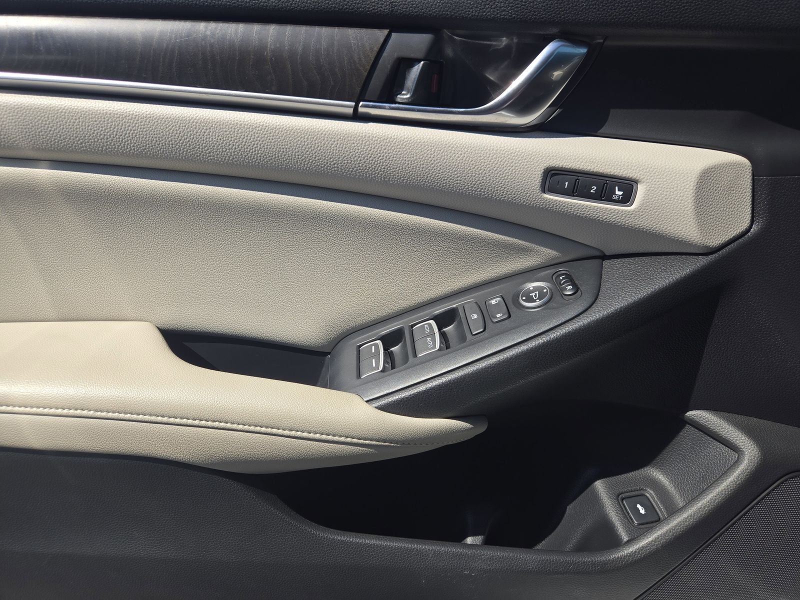2019 Honda Accord Touring 2.0T