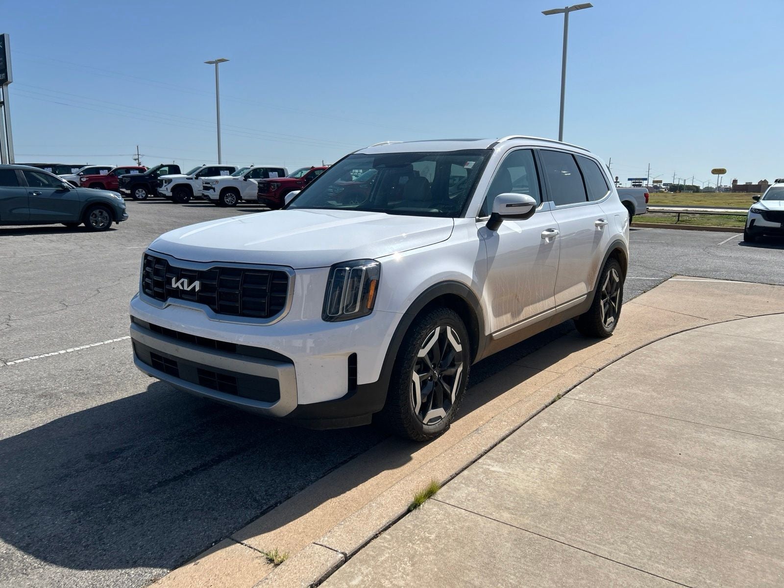 2023 Kia Telluride S