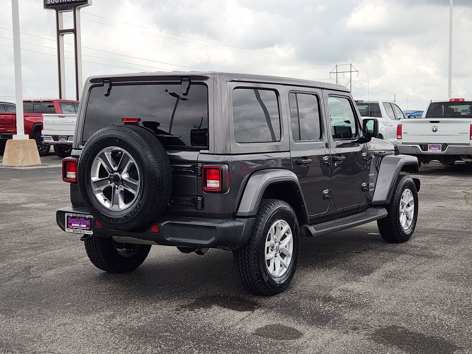 2022 Jeep Wrangler Unlimited Sahara