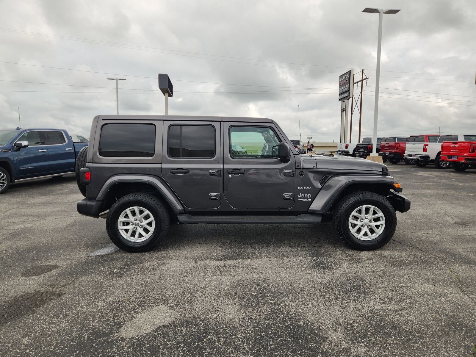 2022 Jeep Wrangler Unlimited Sahara