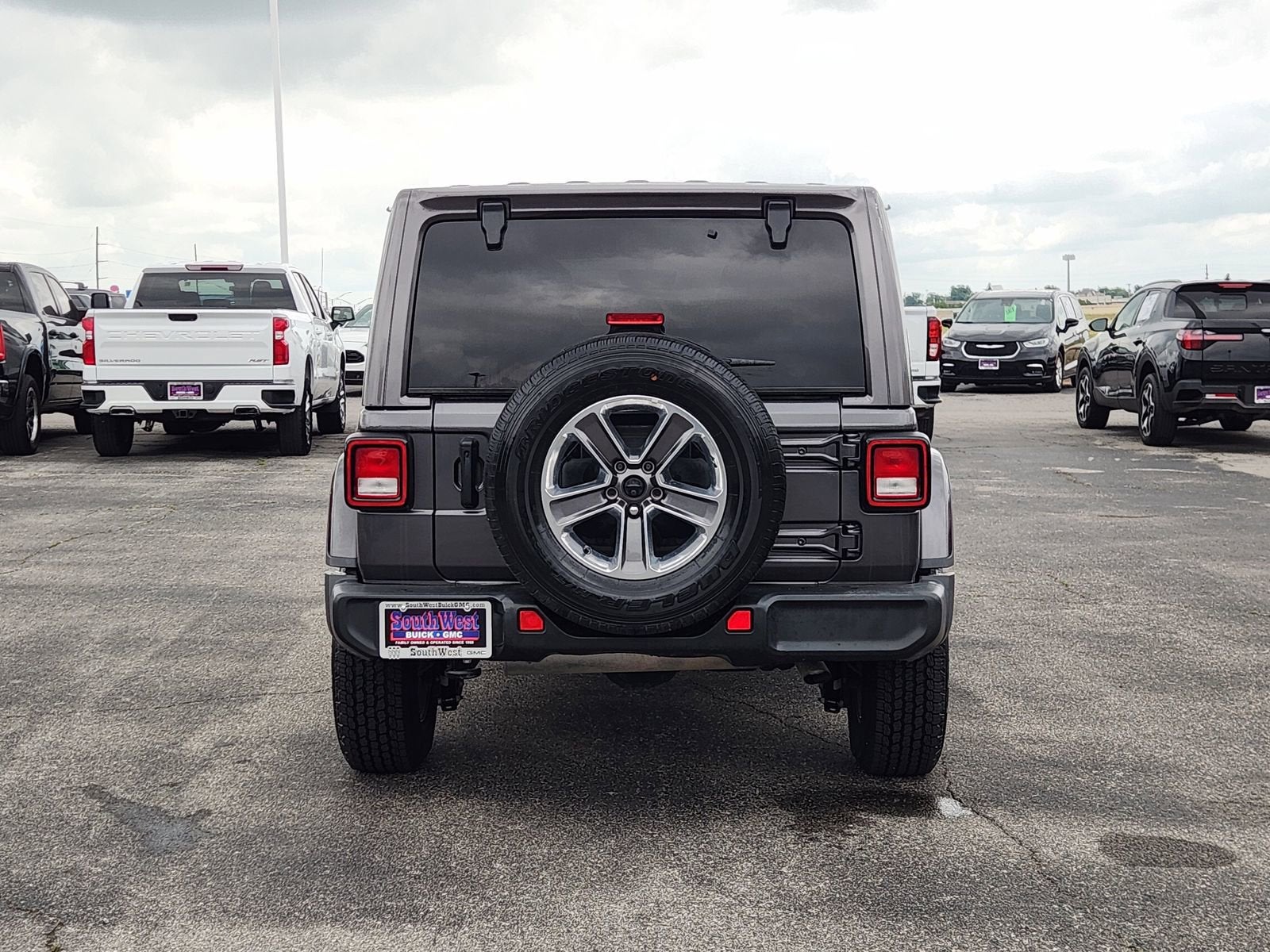 2022 Jeep Wrangler Unlimited Sahara