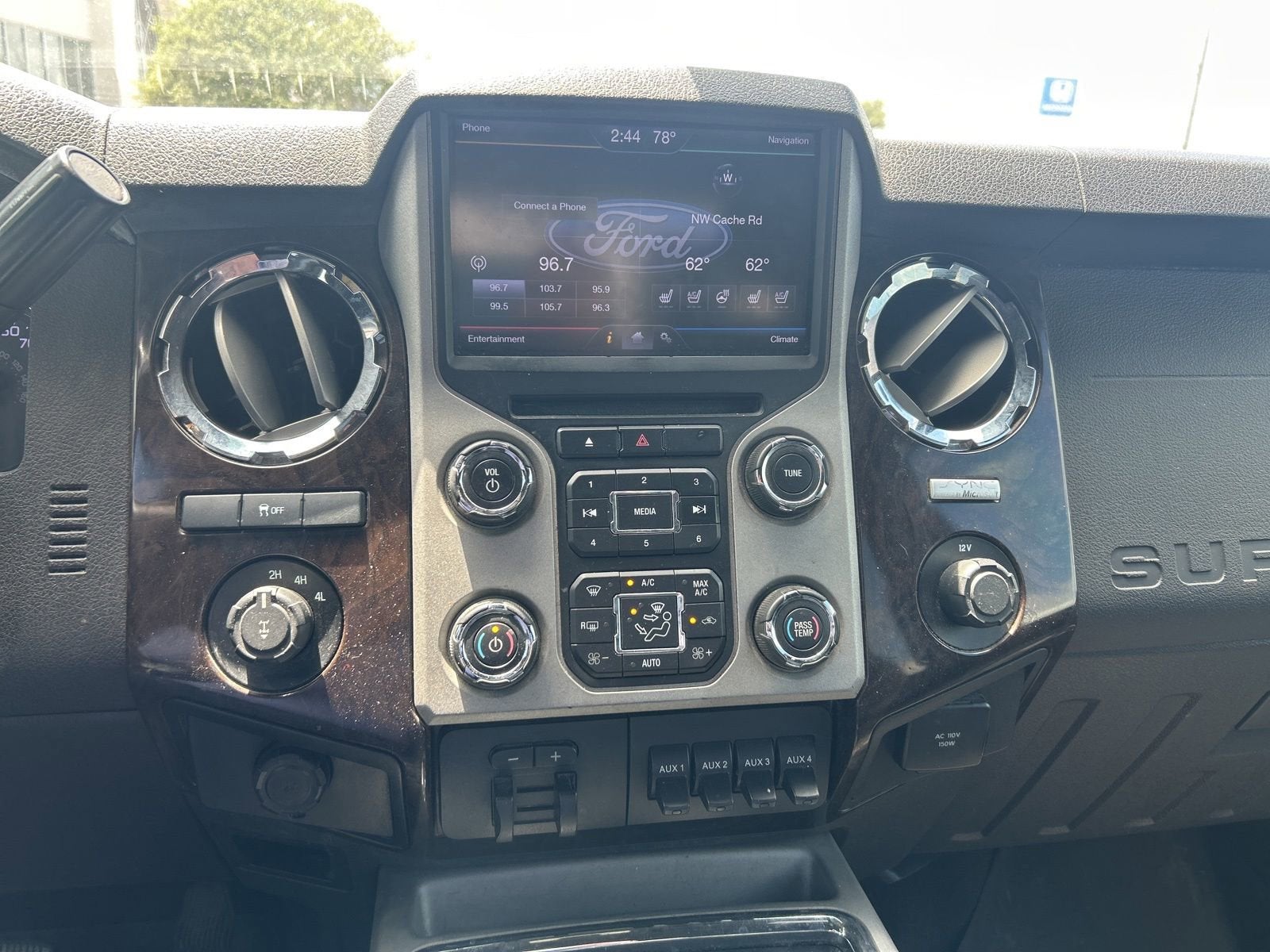 2014 Ford Super Duty F-350 SRW XLT