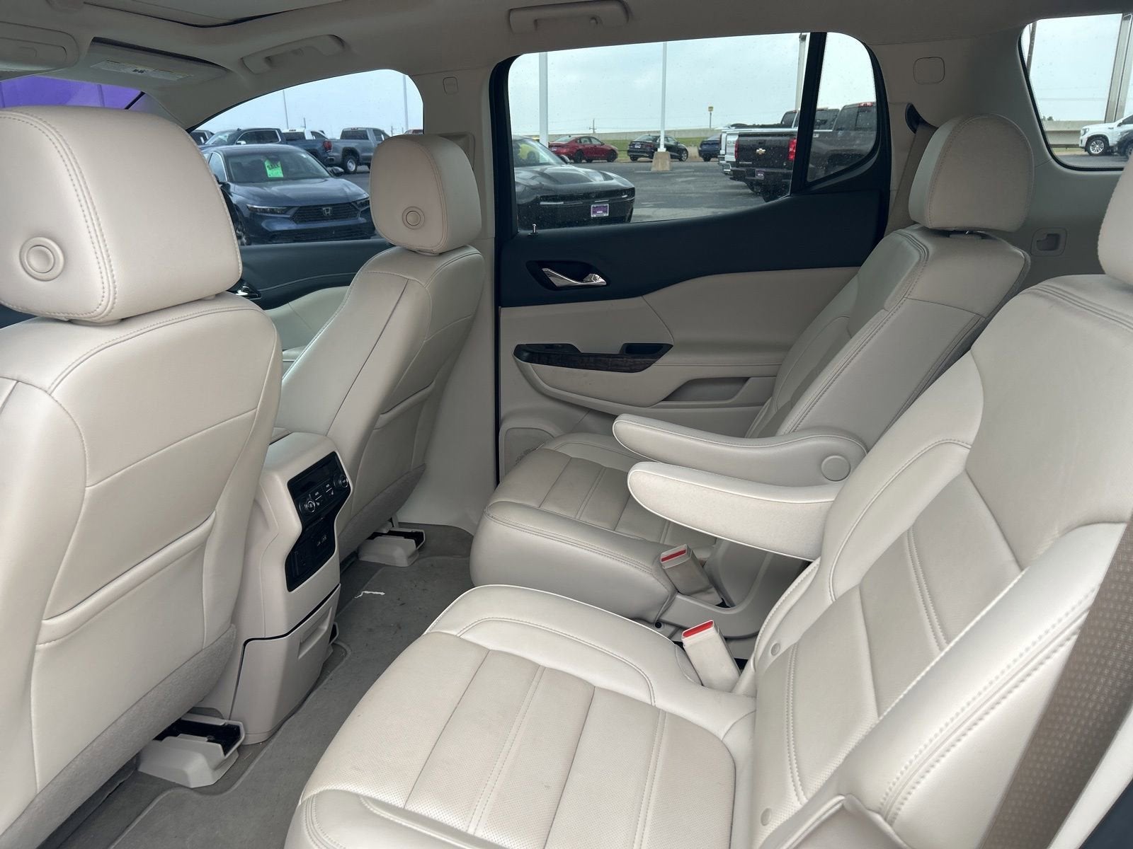 2021 GMC Acadia Denali