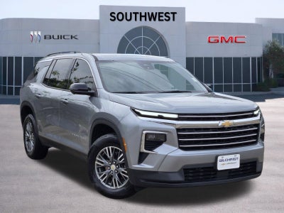 2024 Chevrolet Traverse LT