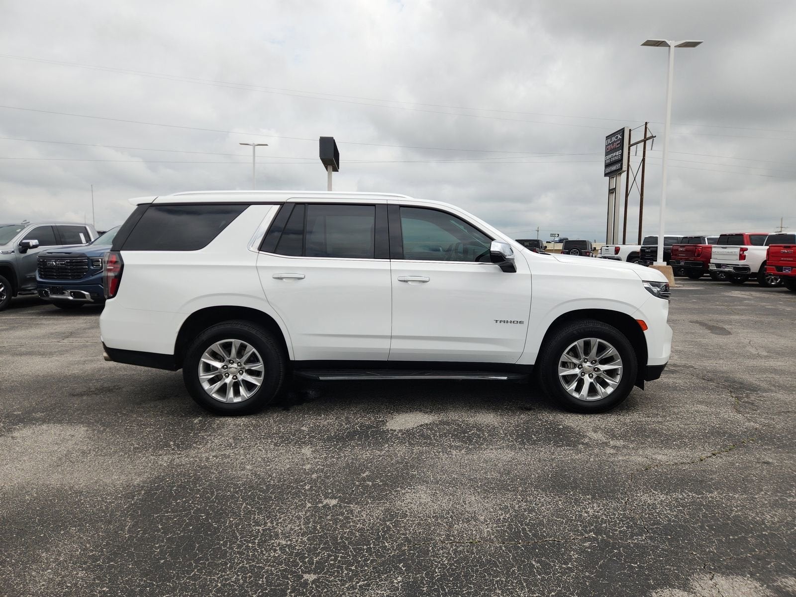 2023 Chevrolet Tahoe Premier