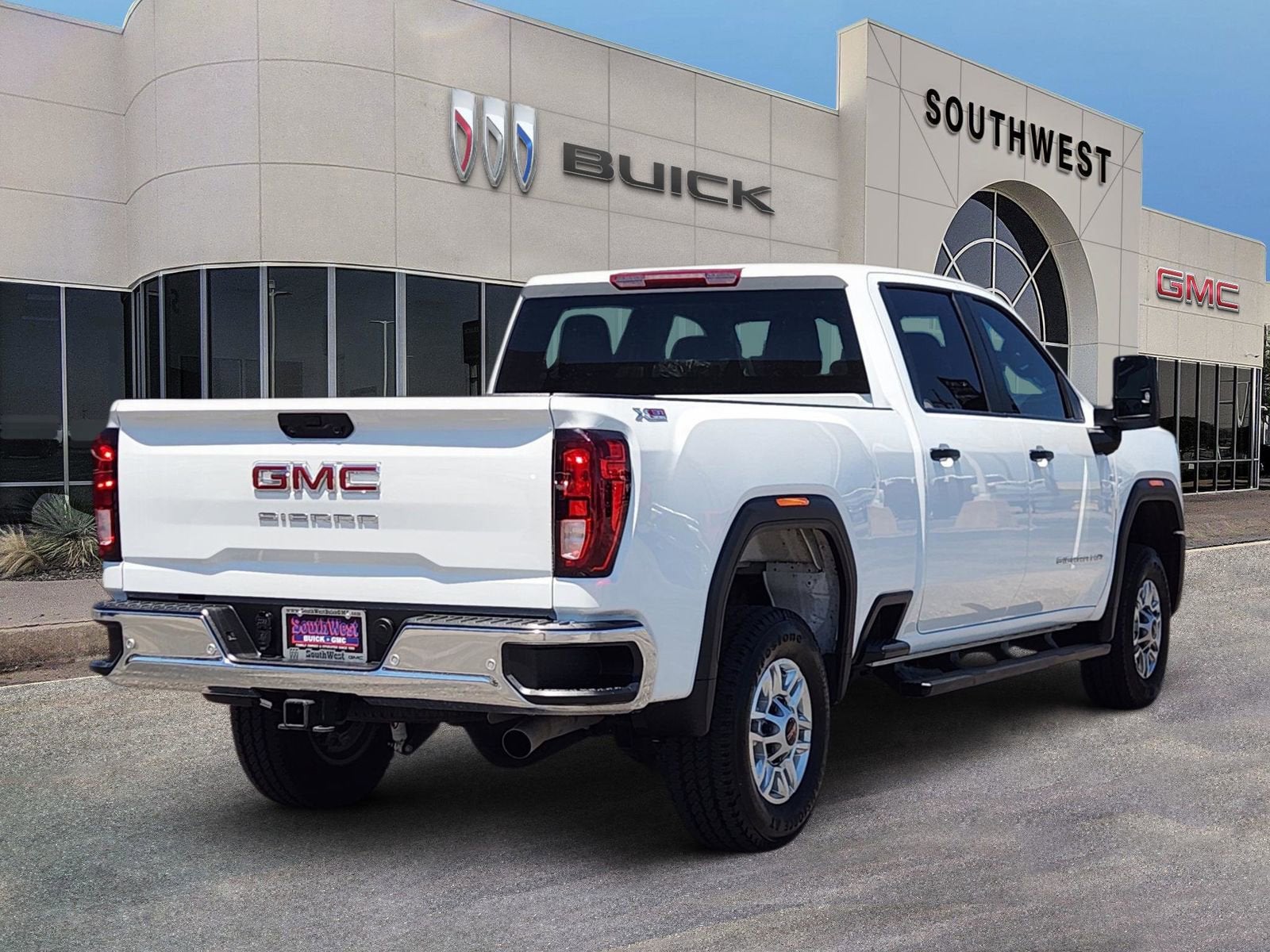 2026 GMC Sierra 2500 HD Pro