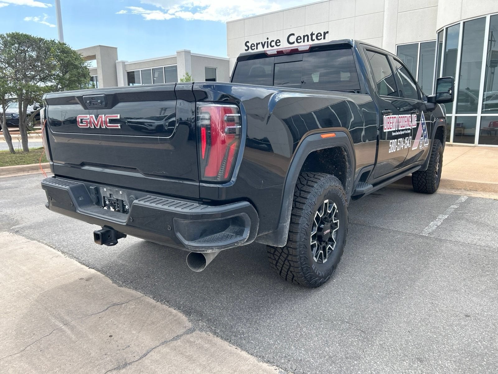 2025 GMC Sierra 2500 HD AT4