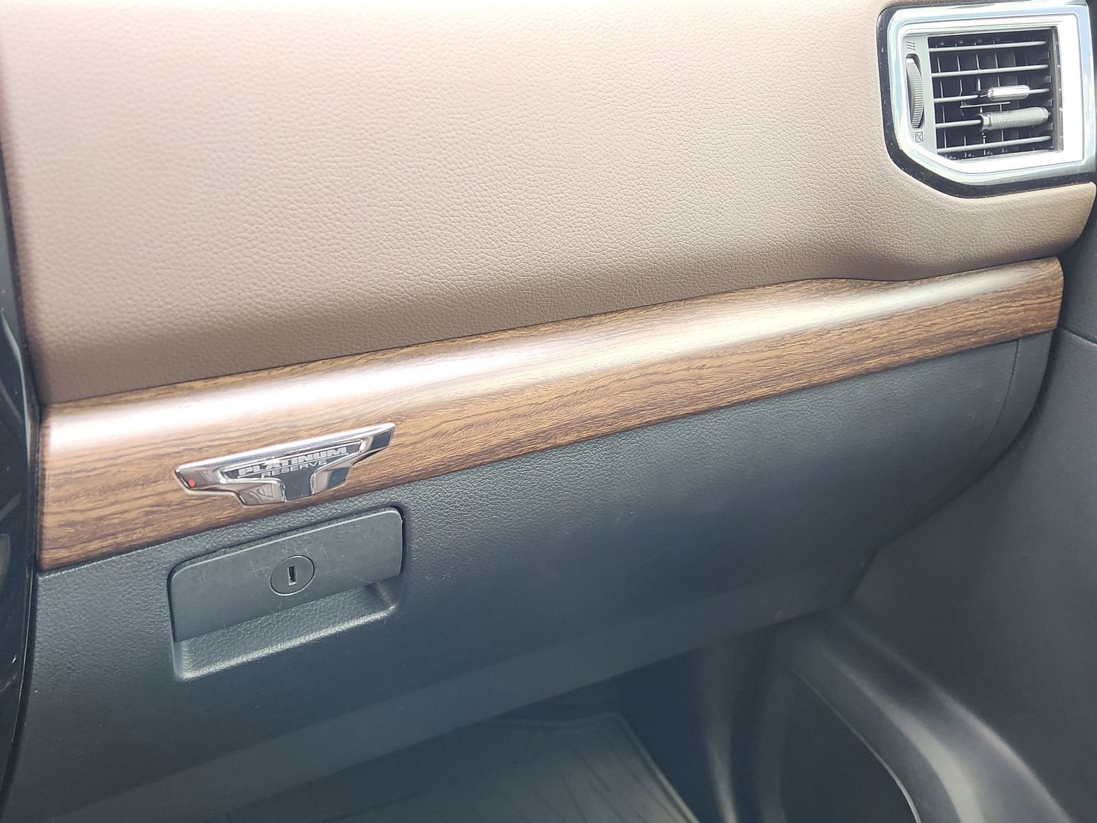 2020 Nissan Titan Platinum Reserve