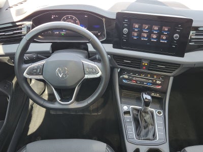 2025 Volkswagen Jetta SE