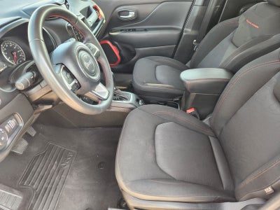 2023 Jeep Renegade Trailhawk