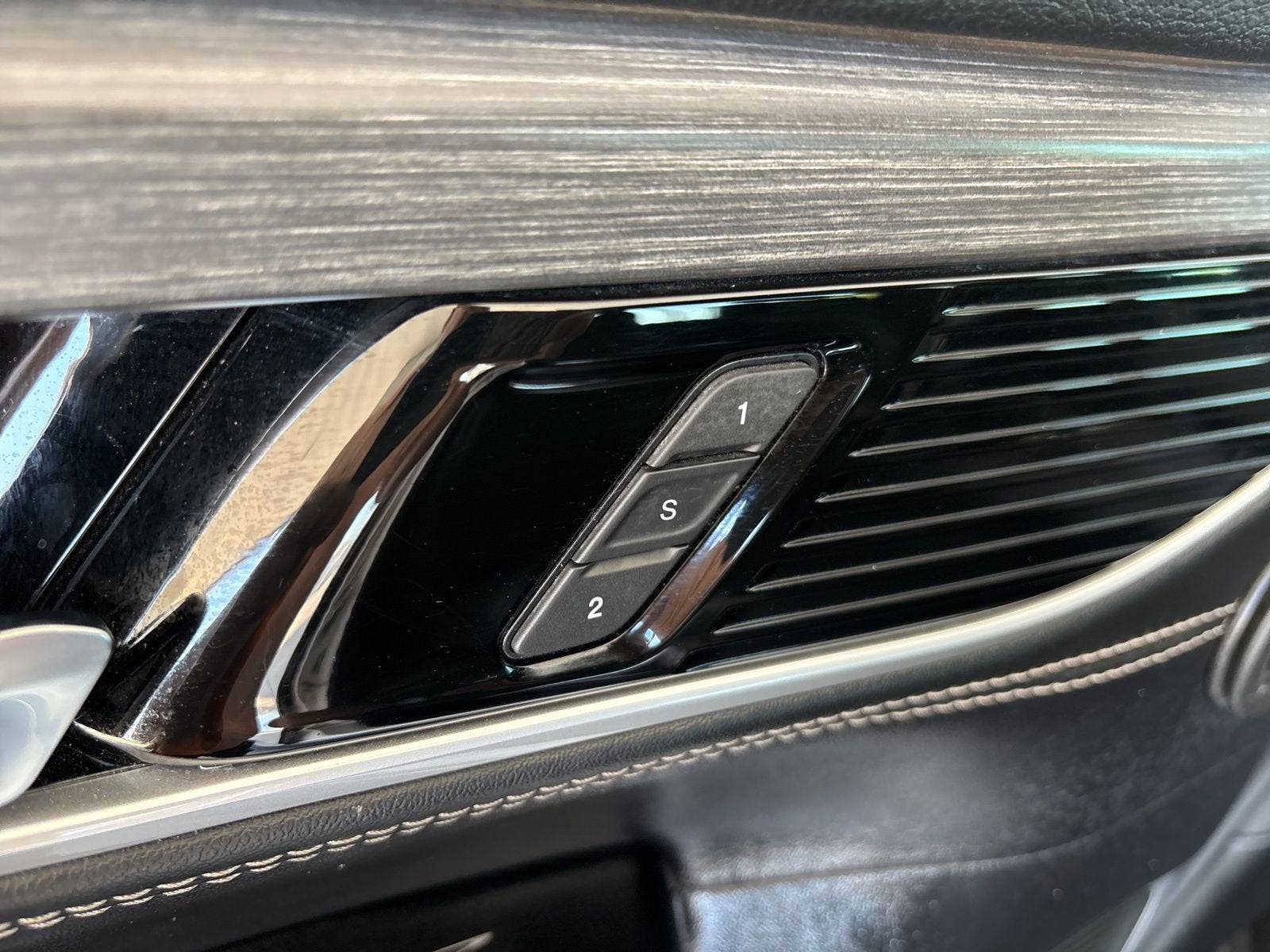 2023 Jeep Wagoneer L Series II