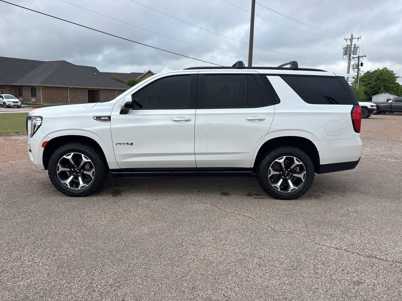 2022 GMC Yukon AT4