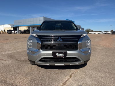 2023 Mitsubishi Outlander SE